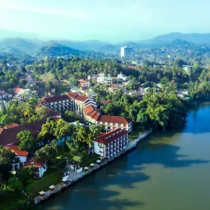 ***** Hotel Mahaweli Reach Sri Lanka
