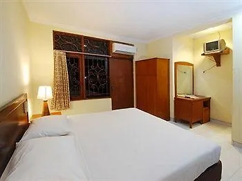 Yulia Beach Inn Kuta Kuta  3*, Kuta (Bali) Indonesia