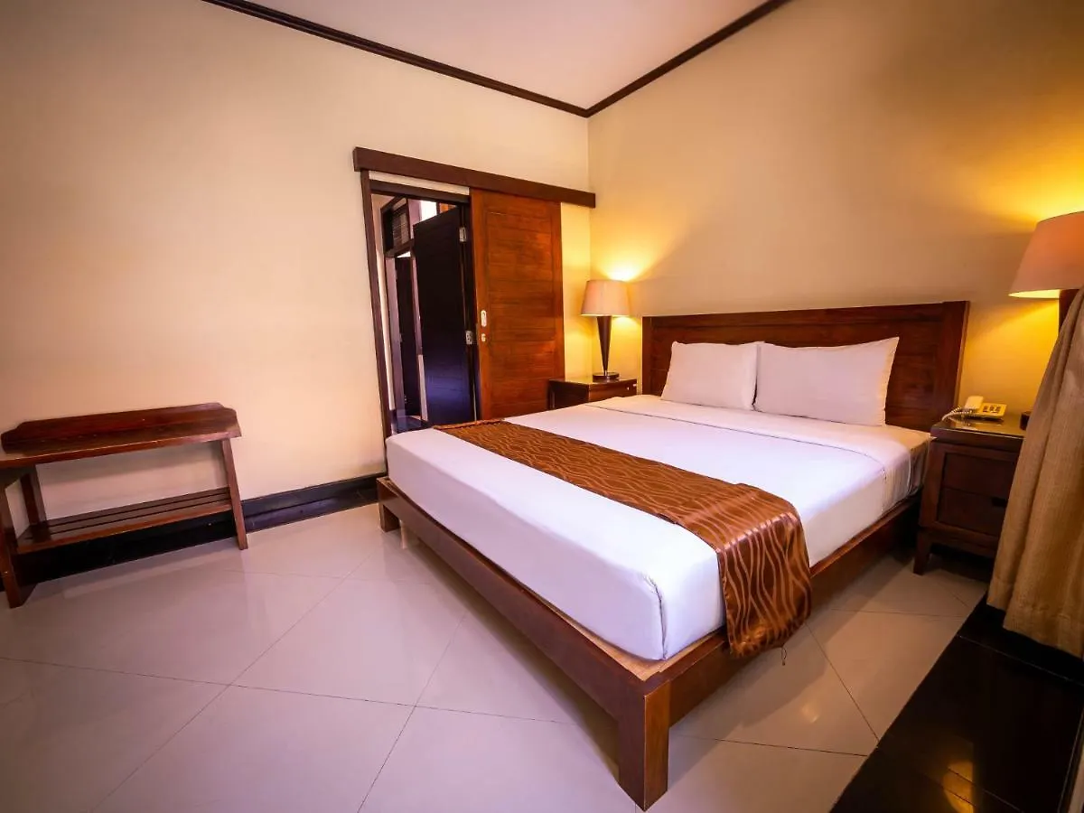Yulia Beach Inn Kuta Kuta  3*, Kuta (Bali)